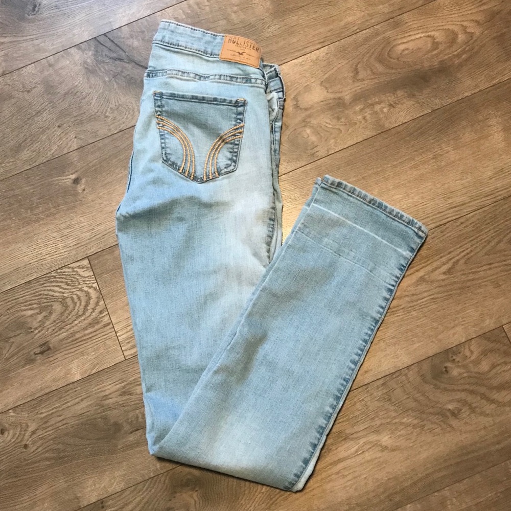 Hollister jeans